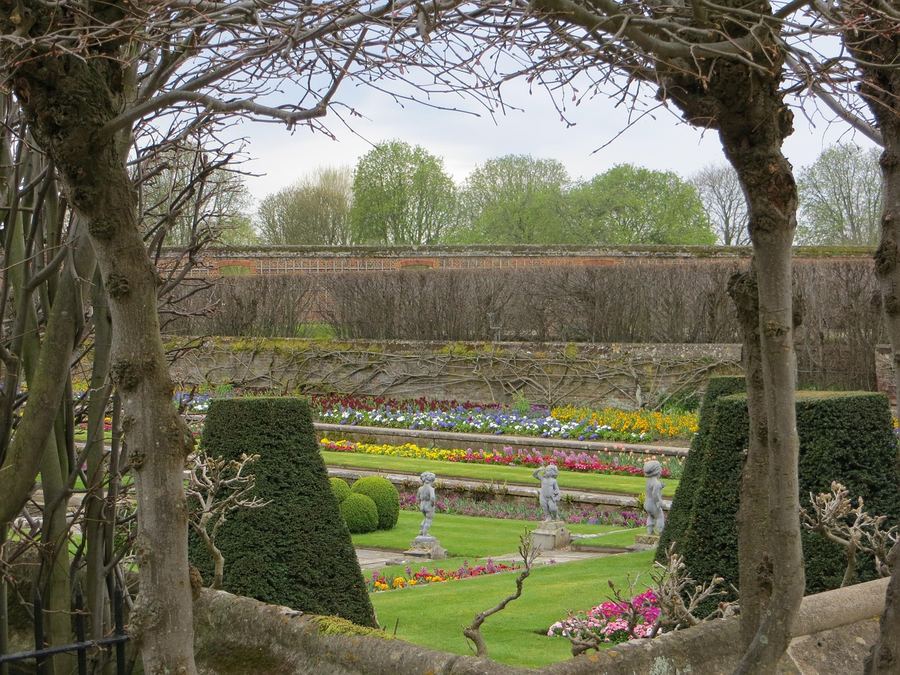 Hampton Court Palace in England